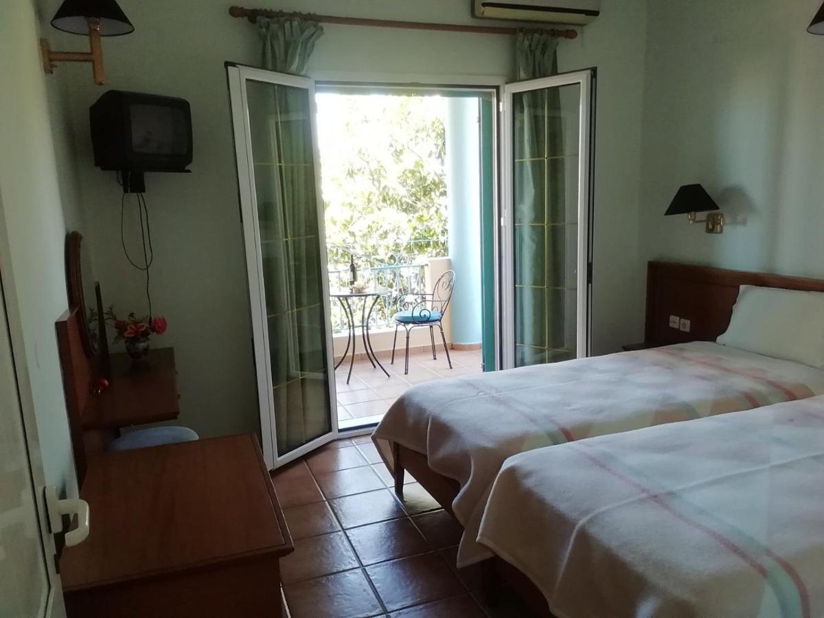 Poseidon Apartments Agios Gordios  Exterior photo