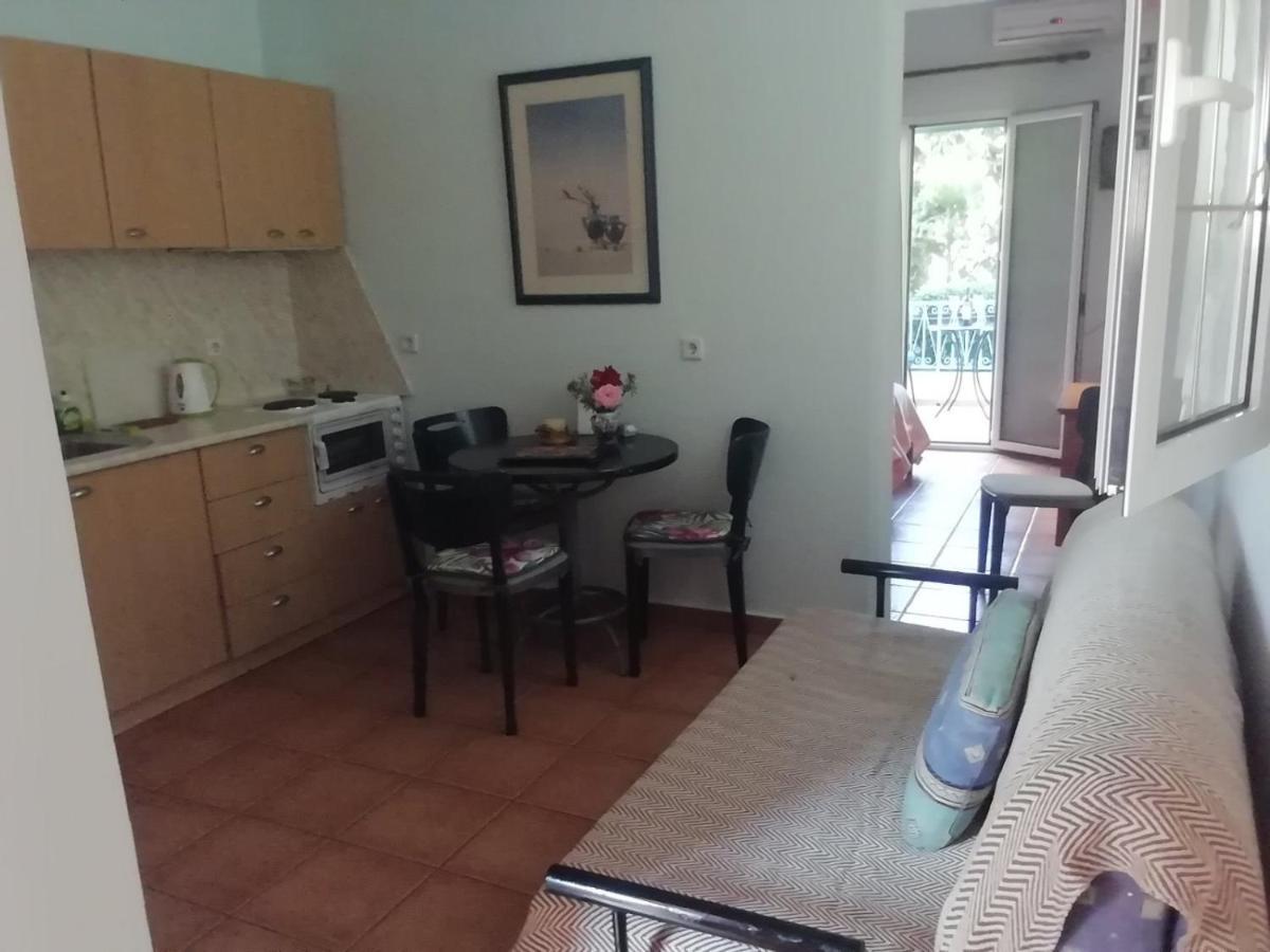 Poseidon Apartments Agios Gordios  Exterior photo